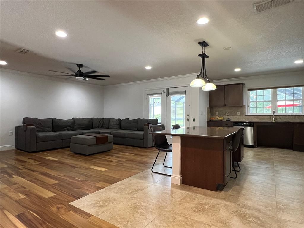 Interior, Kitchen, Living room, Pendant Lights, Recessed Lighting, Wood Texture Flooring