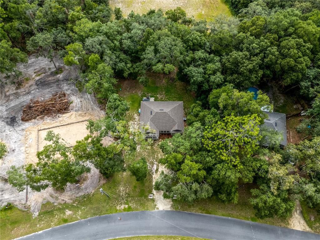 Exterior, Drone