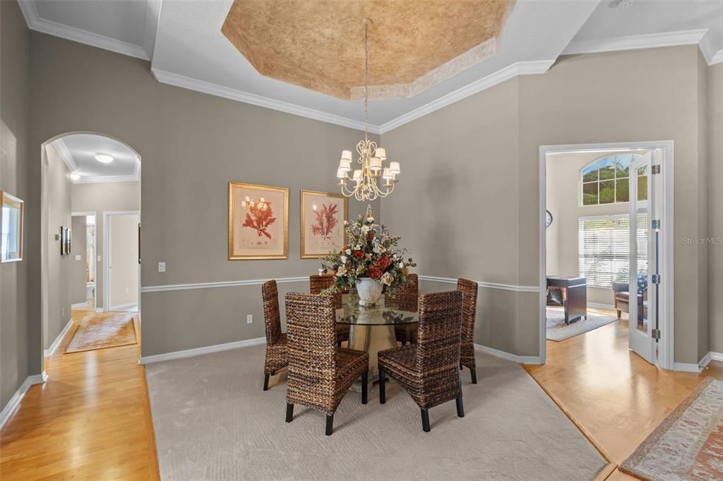 Chandelier, Dining room, Interior, Wood Texture Flooring