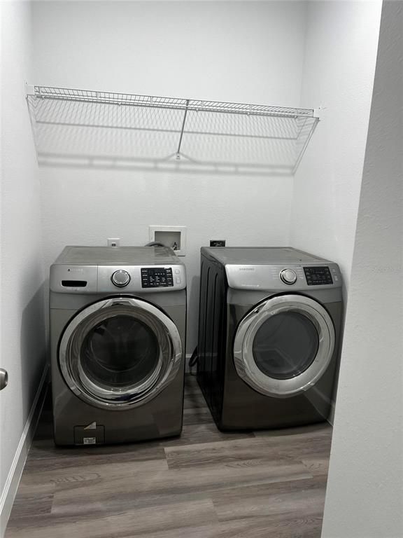 Interior, Utility Closets, Washer, Wood Texture Flooring