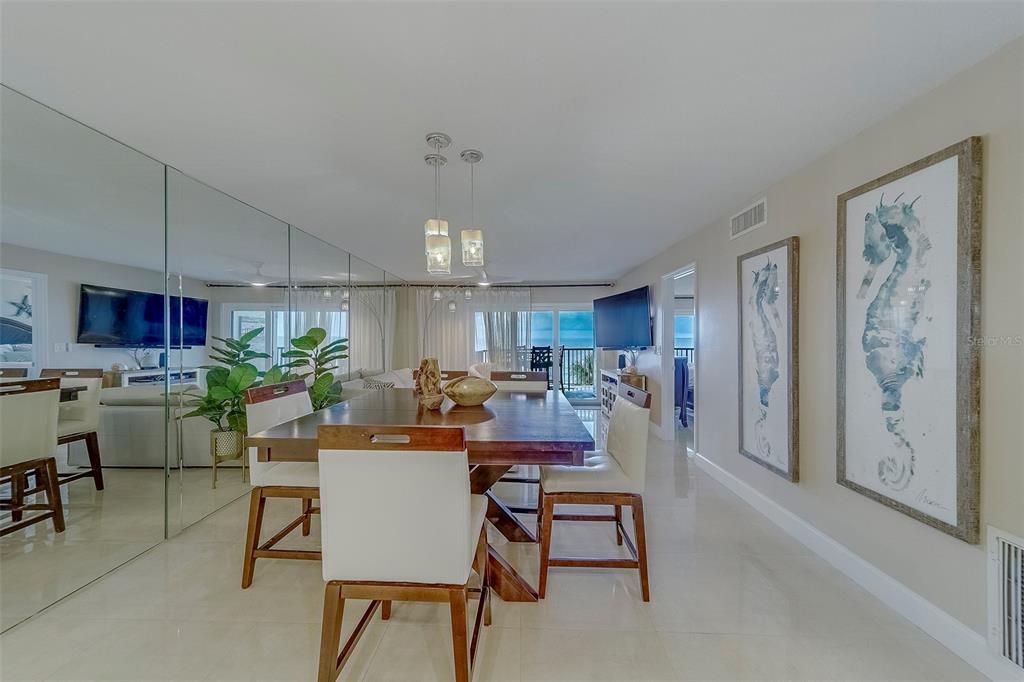 Dining room, Interior, Pendant Lights