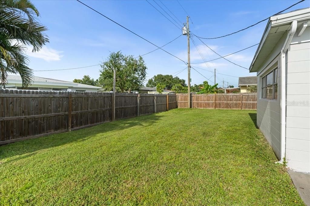 Backyard, Exterior