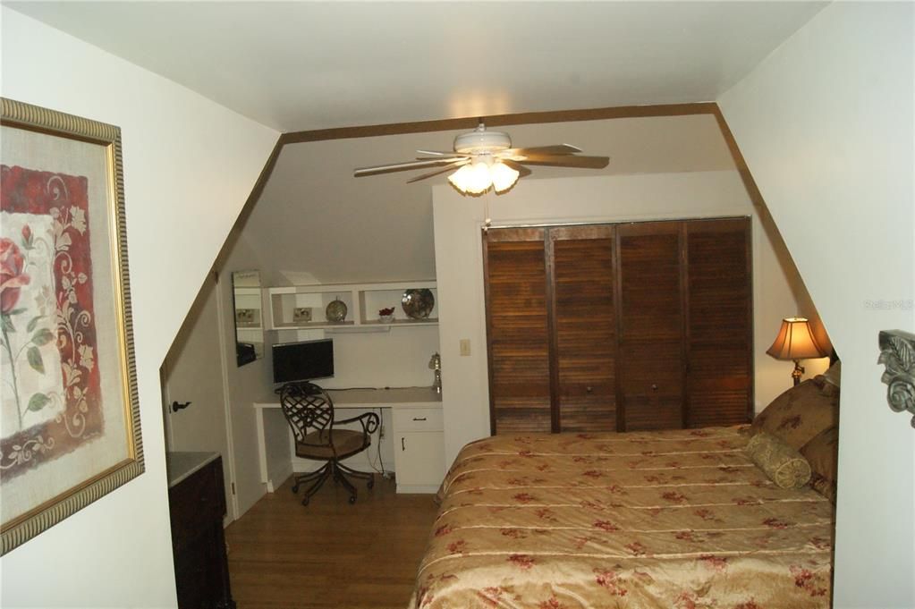 Bedroom, Home Office, Interior, Wood Texture Flooring