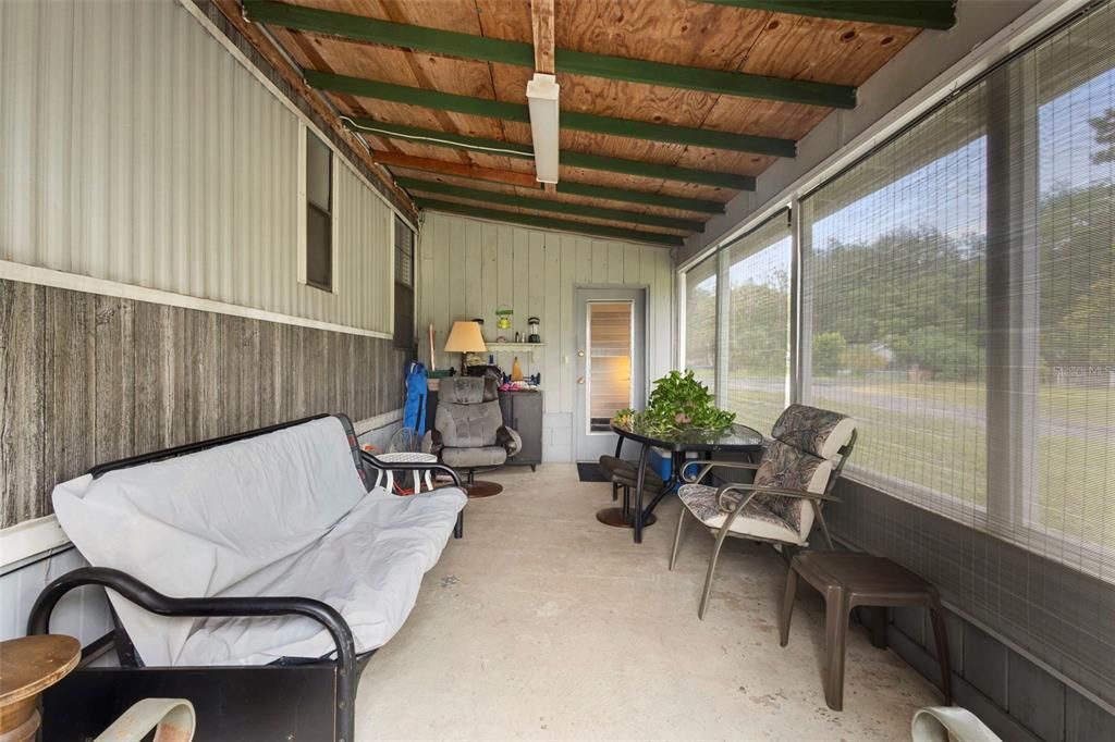 Interior, Sun Room, Wooden Beams