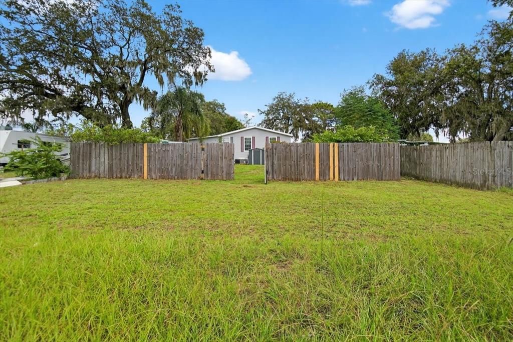 Backyard, Exterior