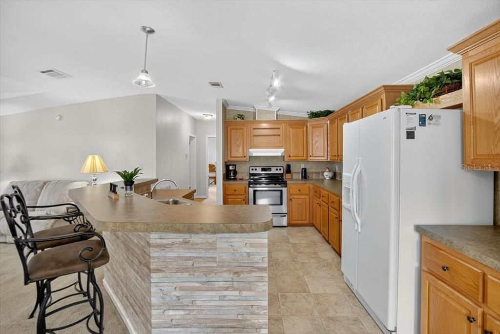 Interior, Kitchen, Pendant Lights, Stainless Steel Appliances