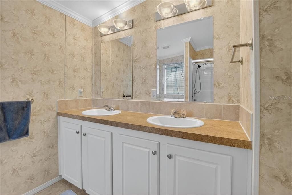 Bathroom, Dual Sink Vanities, Interior
