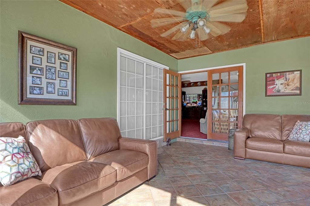 Interior, Living room