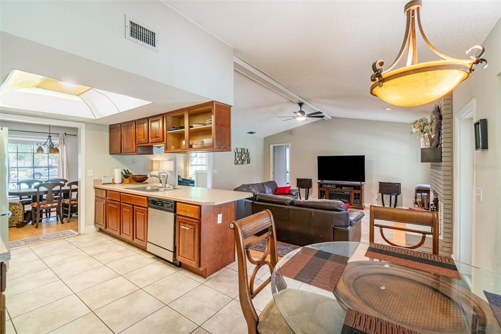 Dining room, Interior, Kitchen, Living room