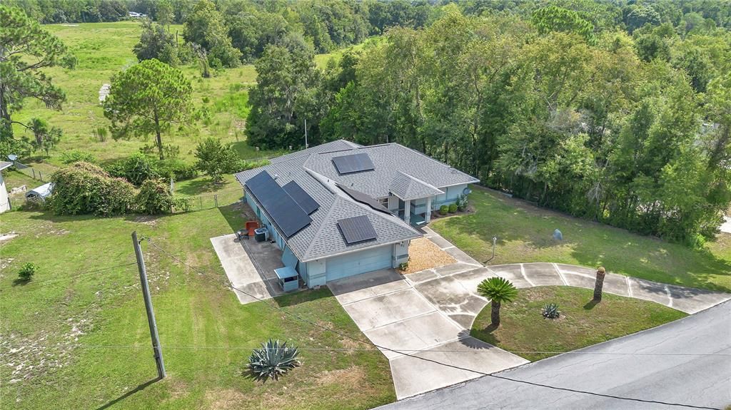 Exterior, Drone