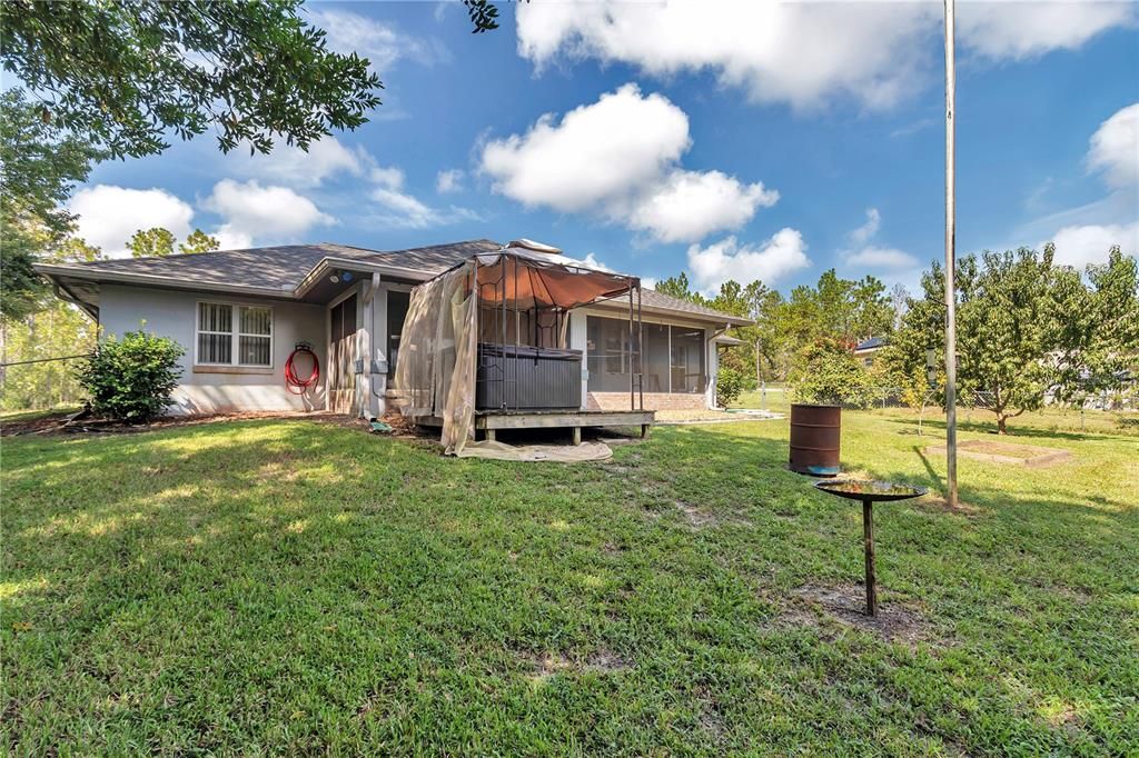 Backyard, Exterior
