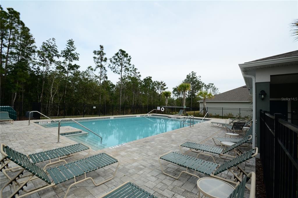Exterior, Pool