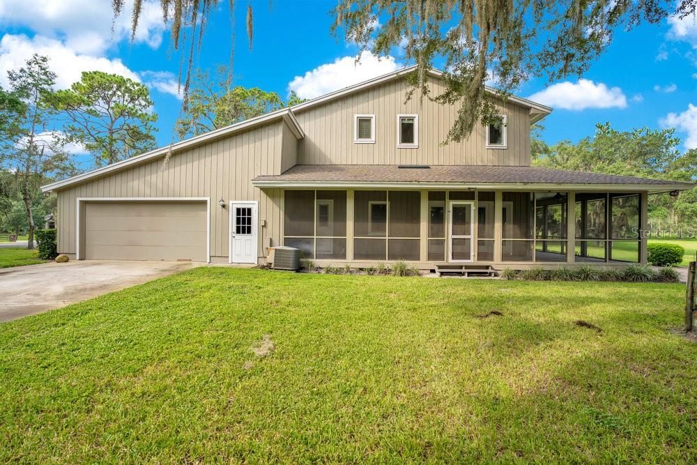 Backyard, Exterior