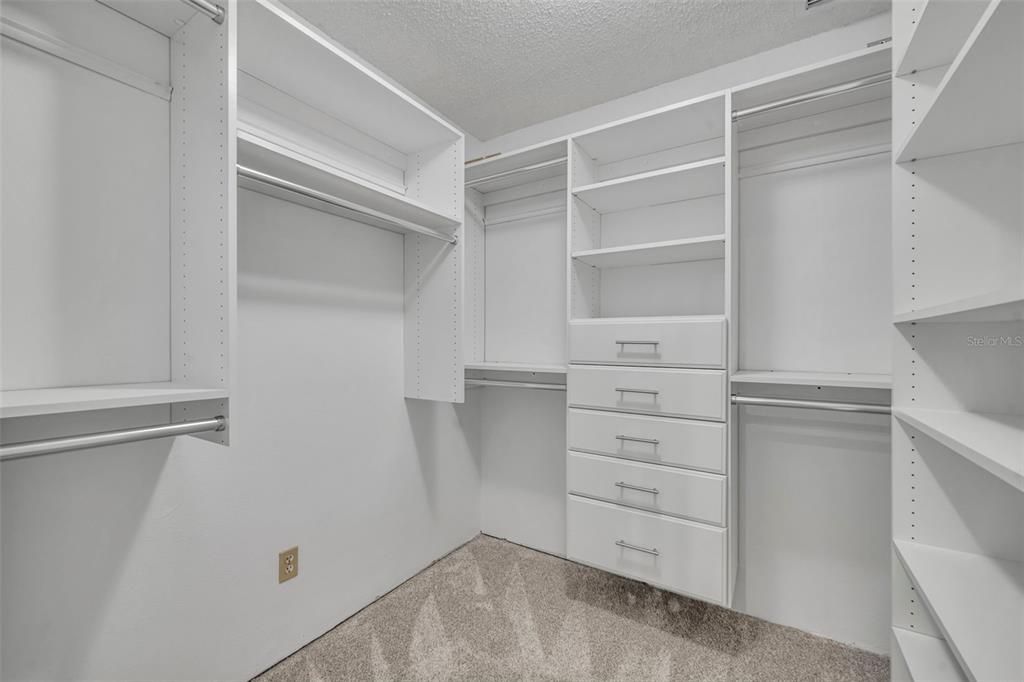 Interior, Walk-in Closets