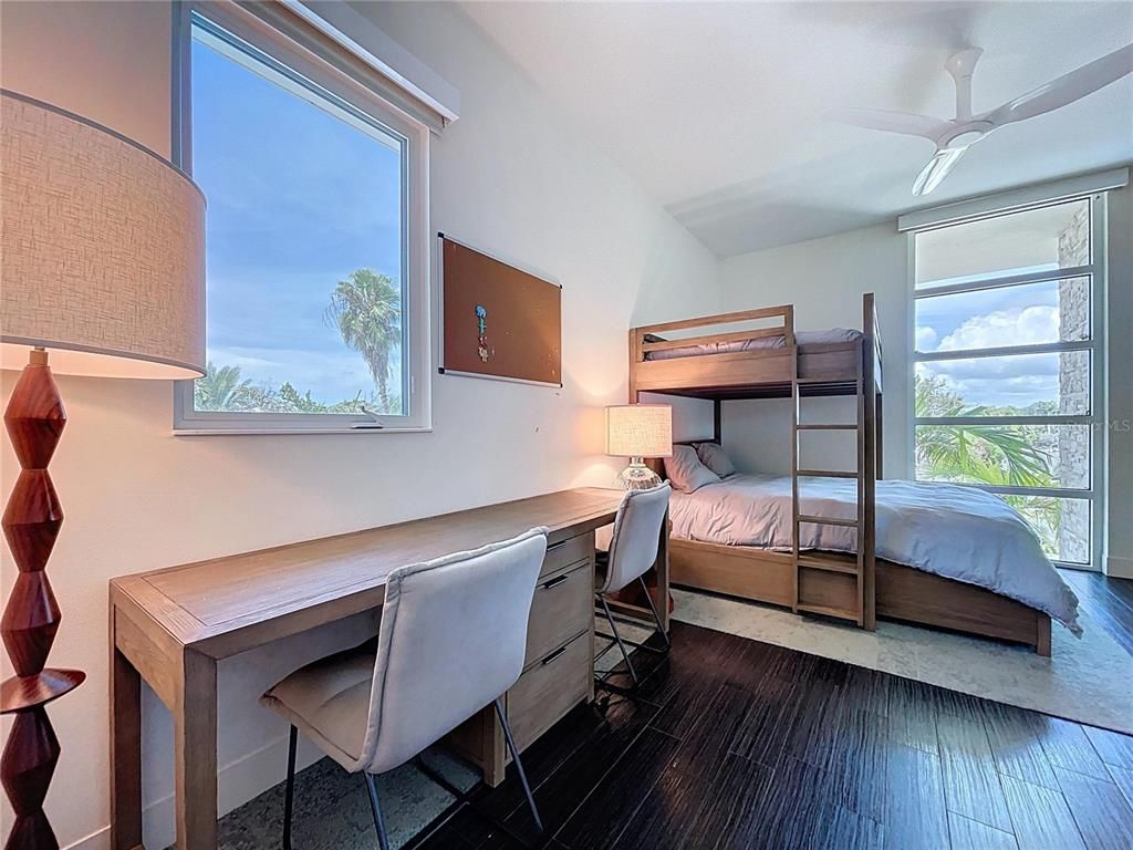 Bedroom, Home Office, Interior, Wood Texture Flooring