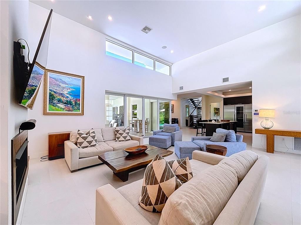 Dining room, Interior, Living room, Recessed Lighting