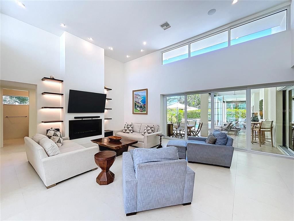 Fireplace, Interior, Living room, Recessed Lighting