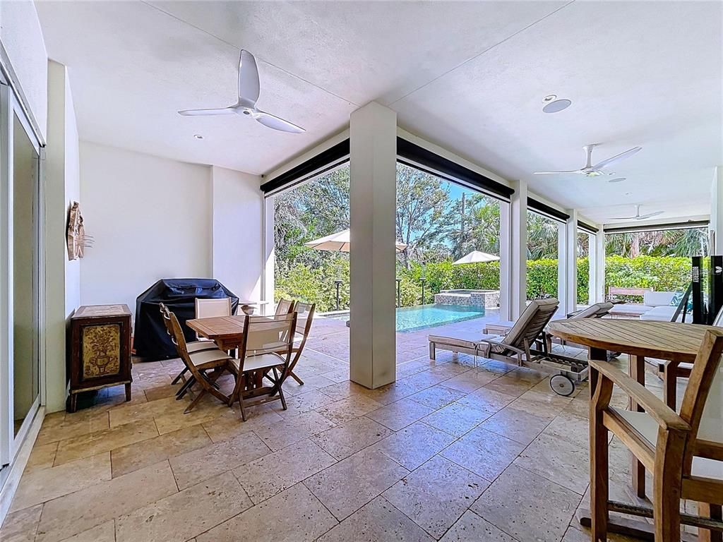 Dining room, Interior, Sun Room