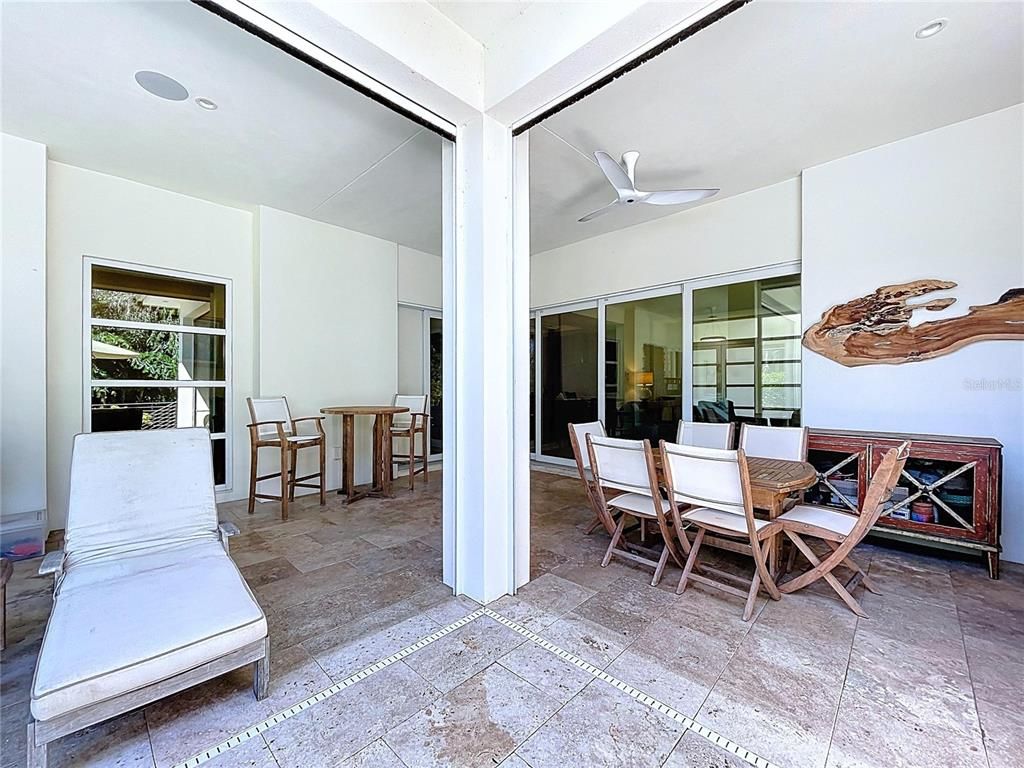 Dining room, Interior, Recessed Lighting