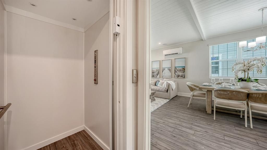 Chandelier, Dining room, Interior, Recessed Lighting, Wood Texture Flooring