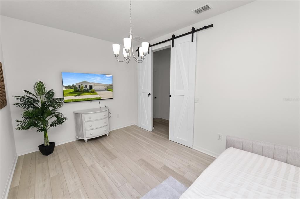 Bedroom, Chandelier, Interior, Pendant Lights, Wood Texture Flooring