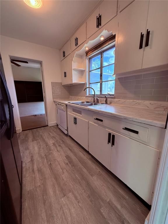 Interior, Kitchen, Wood Texture Flooring
