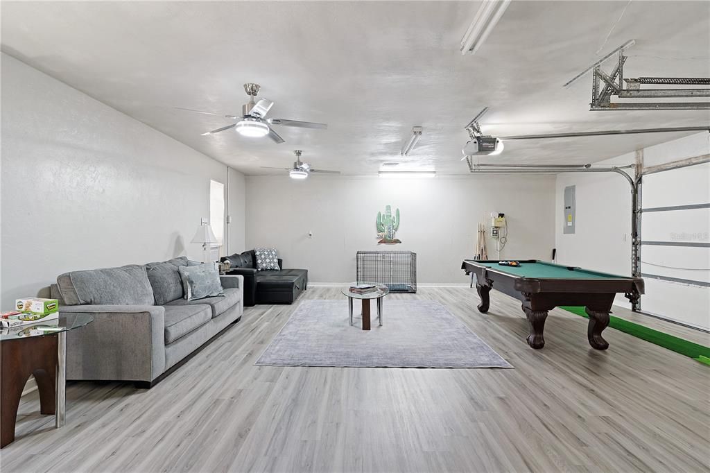 Billiard Table, Game Room, Interior, Living room, Wood Texture Flooring