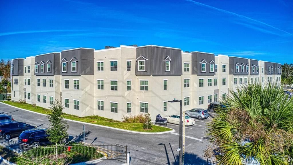 Exterior, Facade, Condo Building