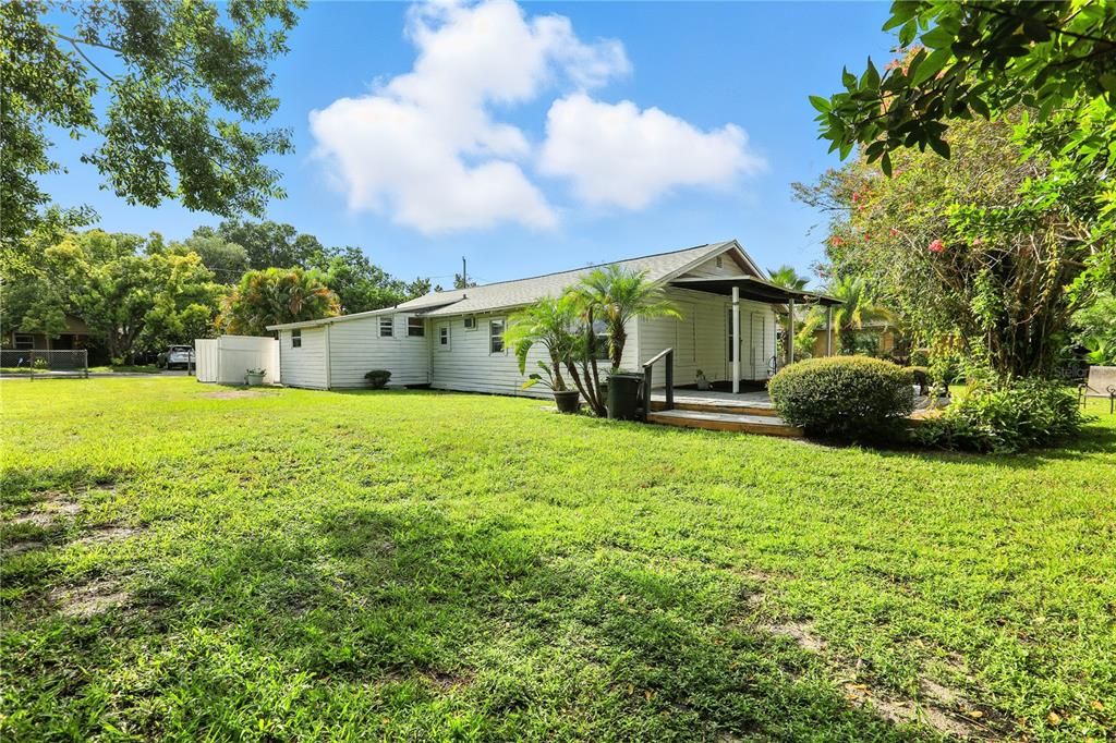 Backyard, Exterior