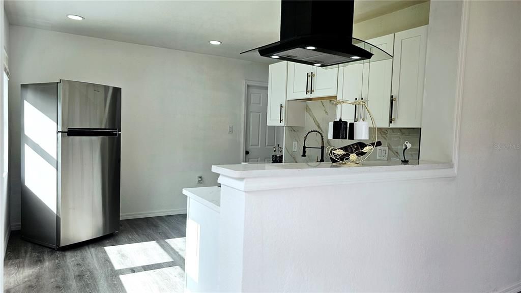 Interior, Kitchen, Recessed Lighting, Wood Texture Flooring