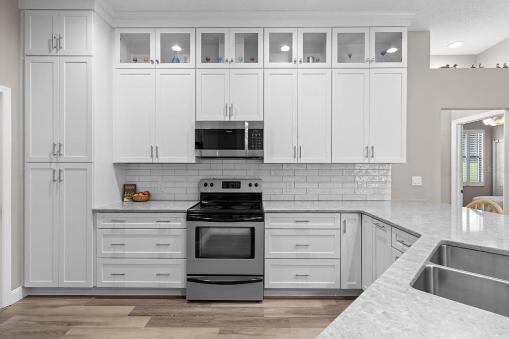 Interior, Kitchen, Recessed Lighting, Wood Texture Flooring