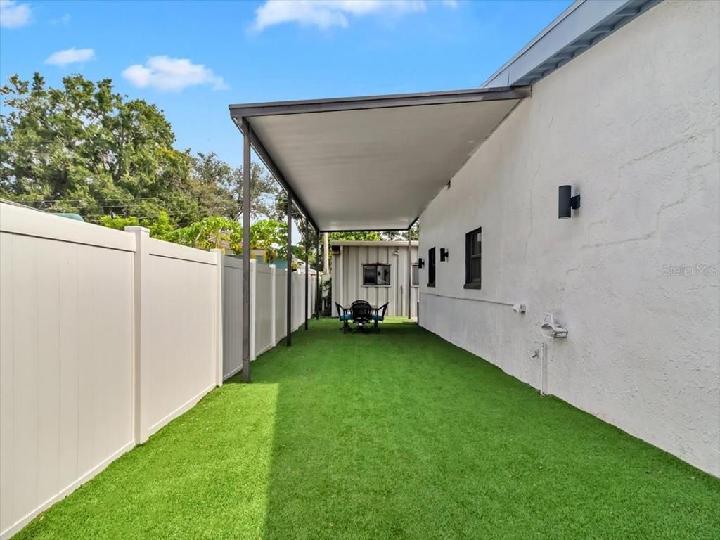 Backyard, Exterior