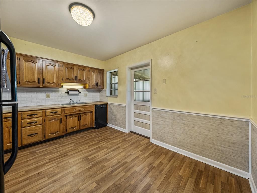Interior, Kitchen, Wood Texture Flooring