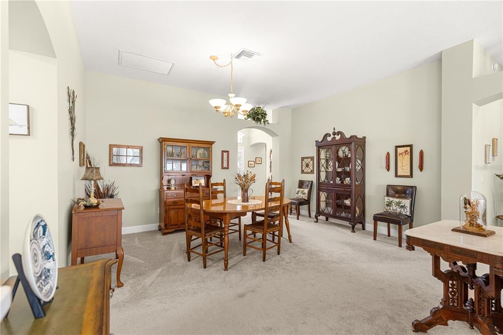 Chandelier, Dining room, Interior