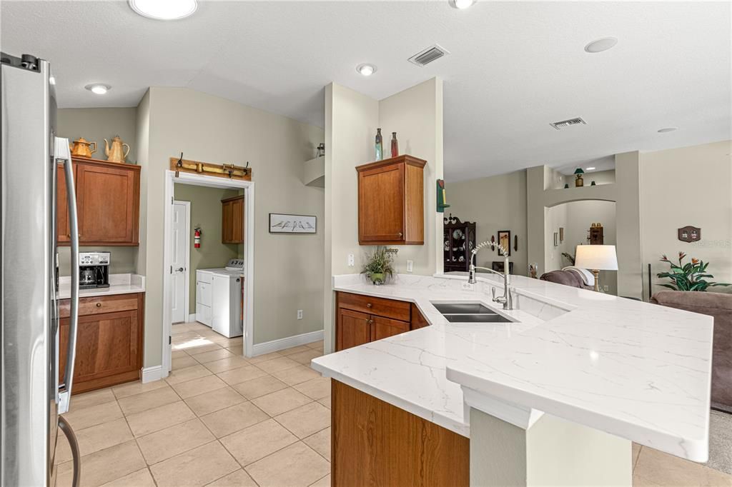 Interior, Kitchen, Recessed Lighting, Washer