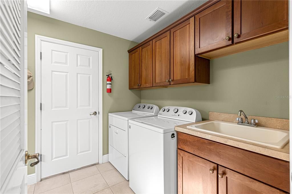 Interior, Washer