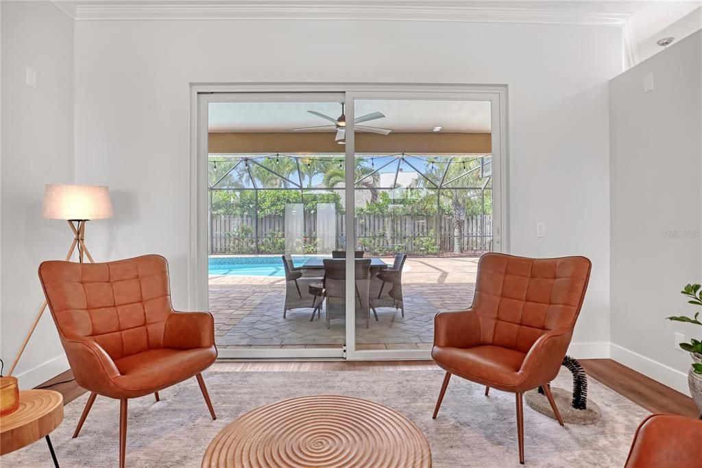 Dining room, Interior, Sun Room, Wood Texture Flooring