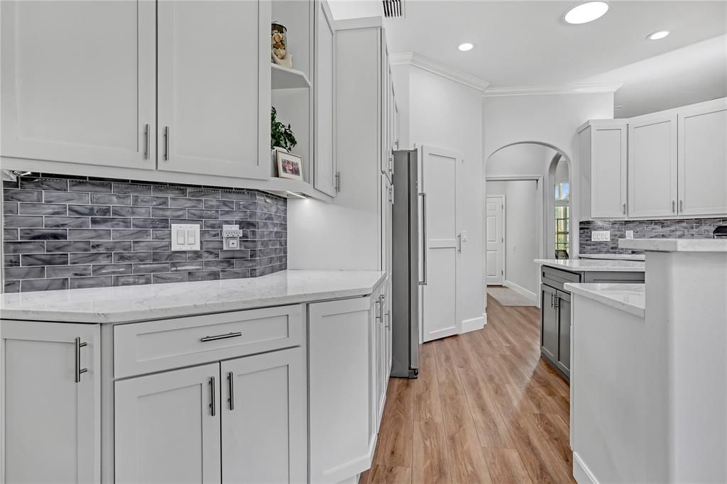 Interior, Kitchen, Recessed Lighting, Wood Texture Flooring