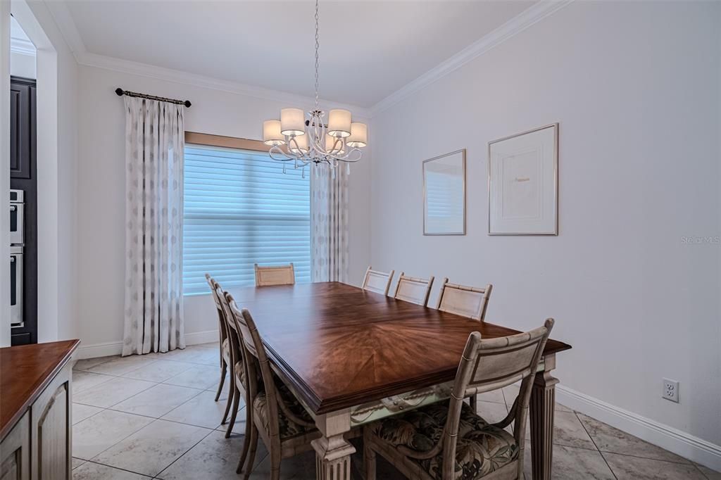 Chandelier, Dining room, Interior
