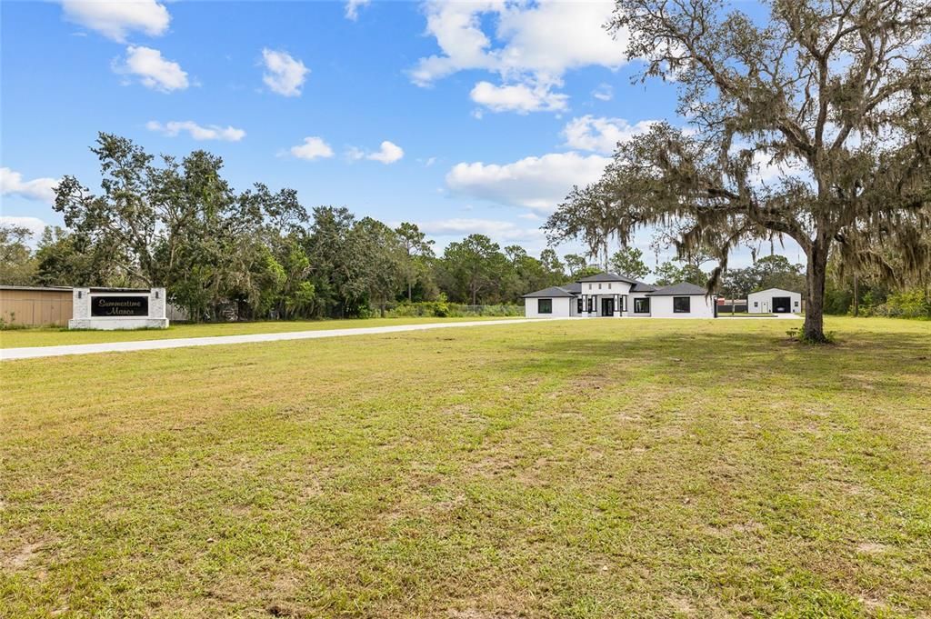 Backyard, Exterior