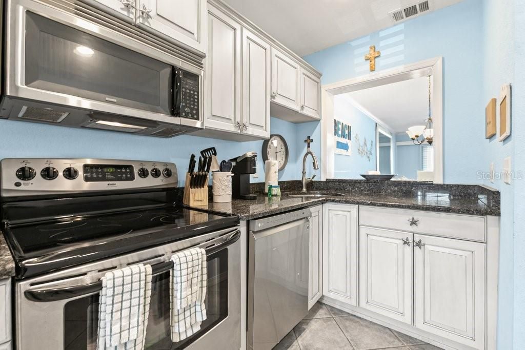 Interior, Kitchen, Recessed Lighting