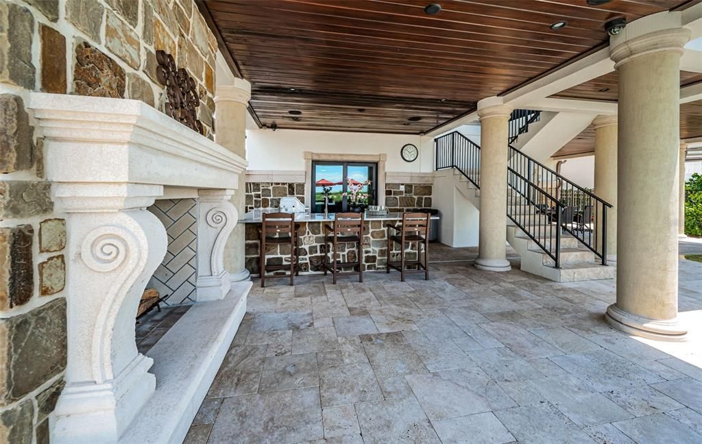 Exterior, Outdoor Kitchen