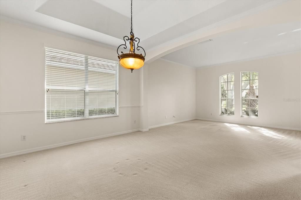 Empty room, Interior, Pendant Lights