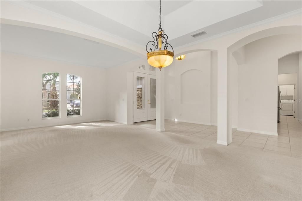 Empty room, Interior, Pendant Lights