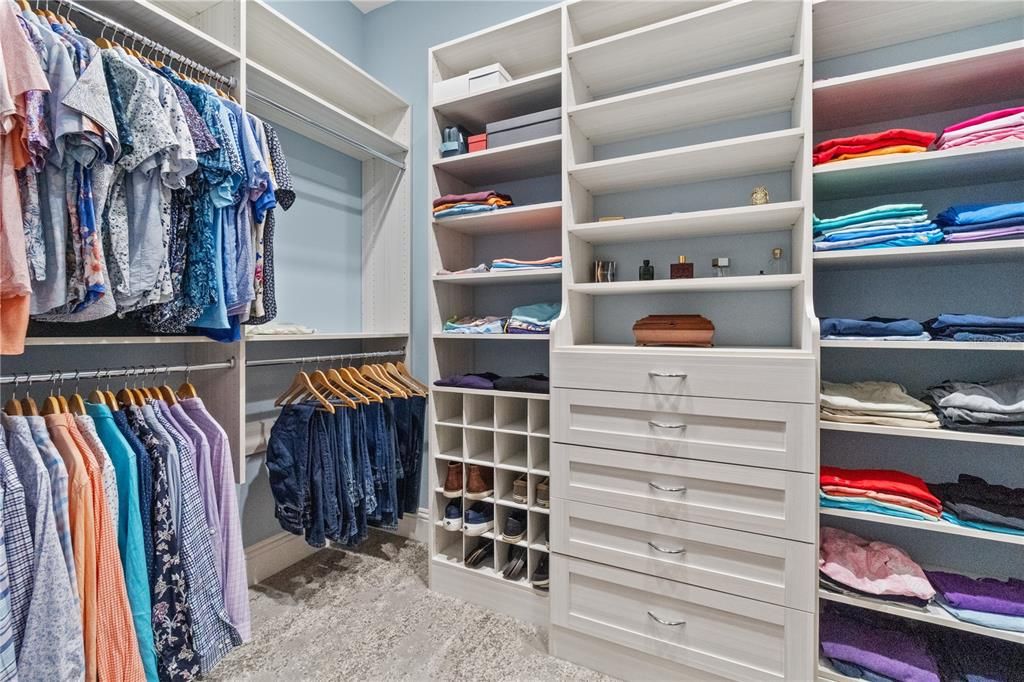 Interior, Walk-in Closets
