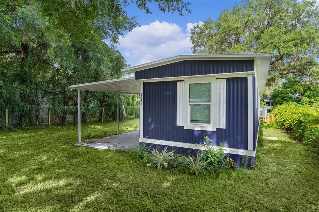 Backyard, Exterior