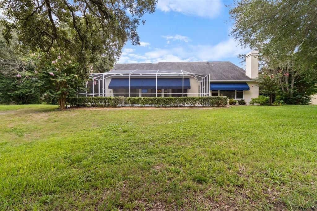 Backyard, Exterior