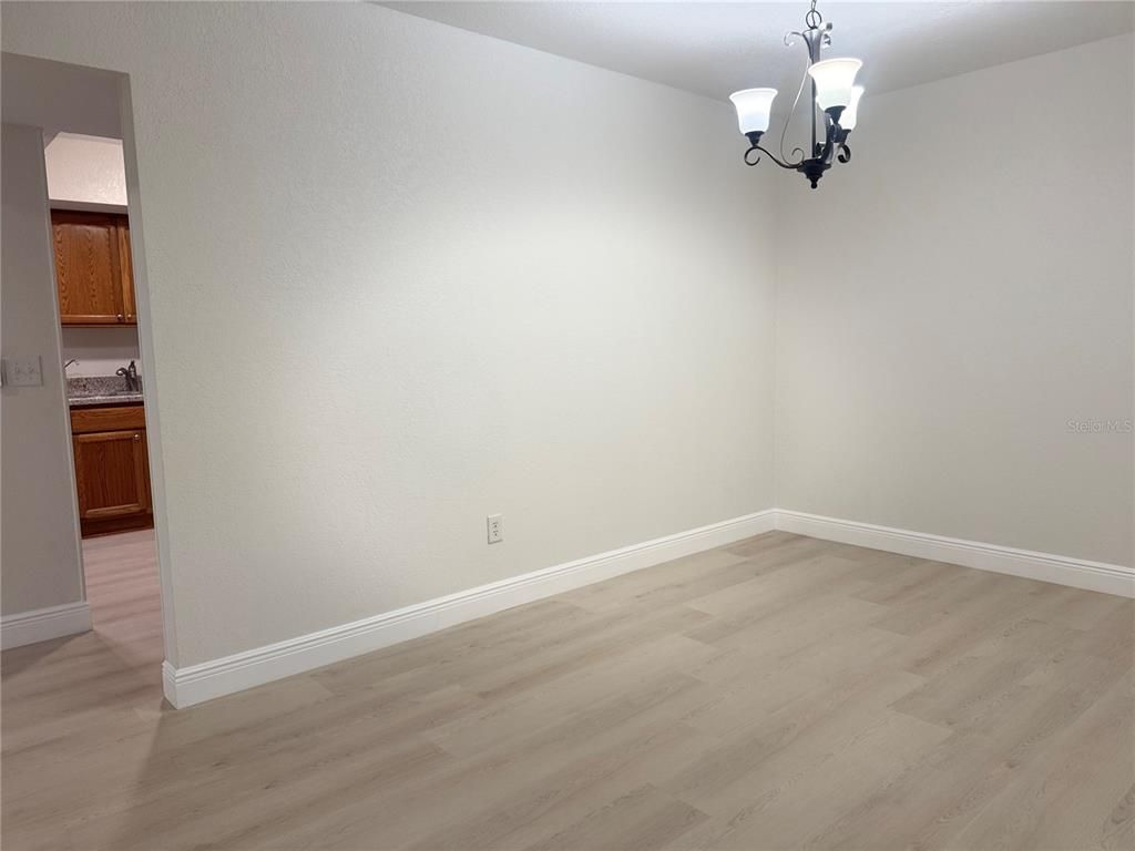 Chandelier, Empty room, Interior, Pendant Lights, Wood Texture Flooring