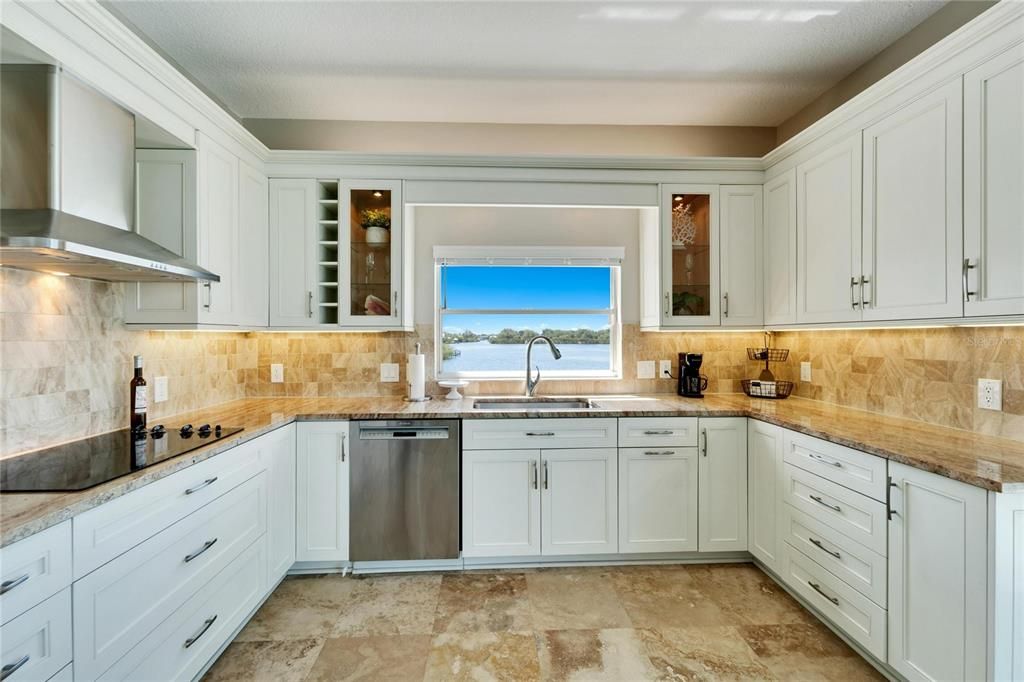 Interior, Kitchen, Stainless Steel Appliances, Water