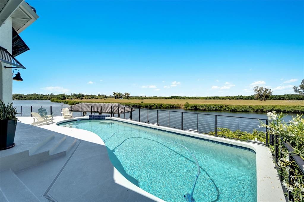Exterior, Pool, Water